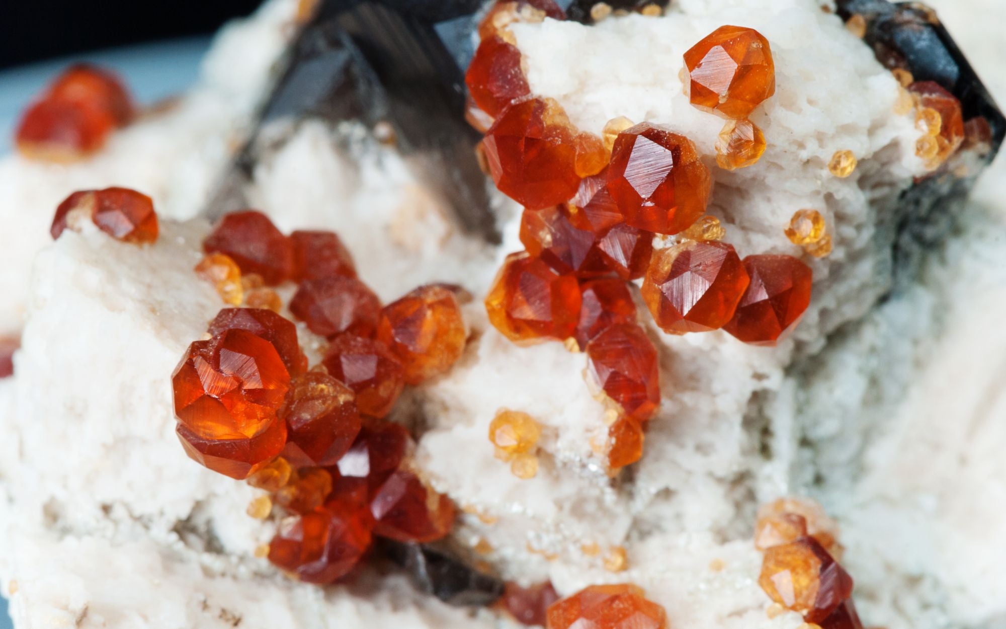 how much is garnet worth - types of garnet
