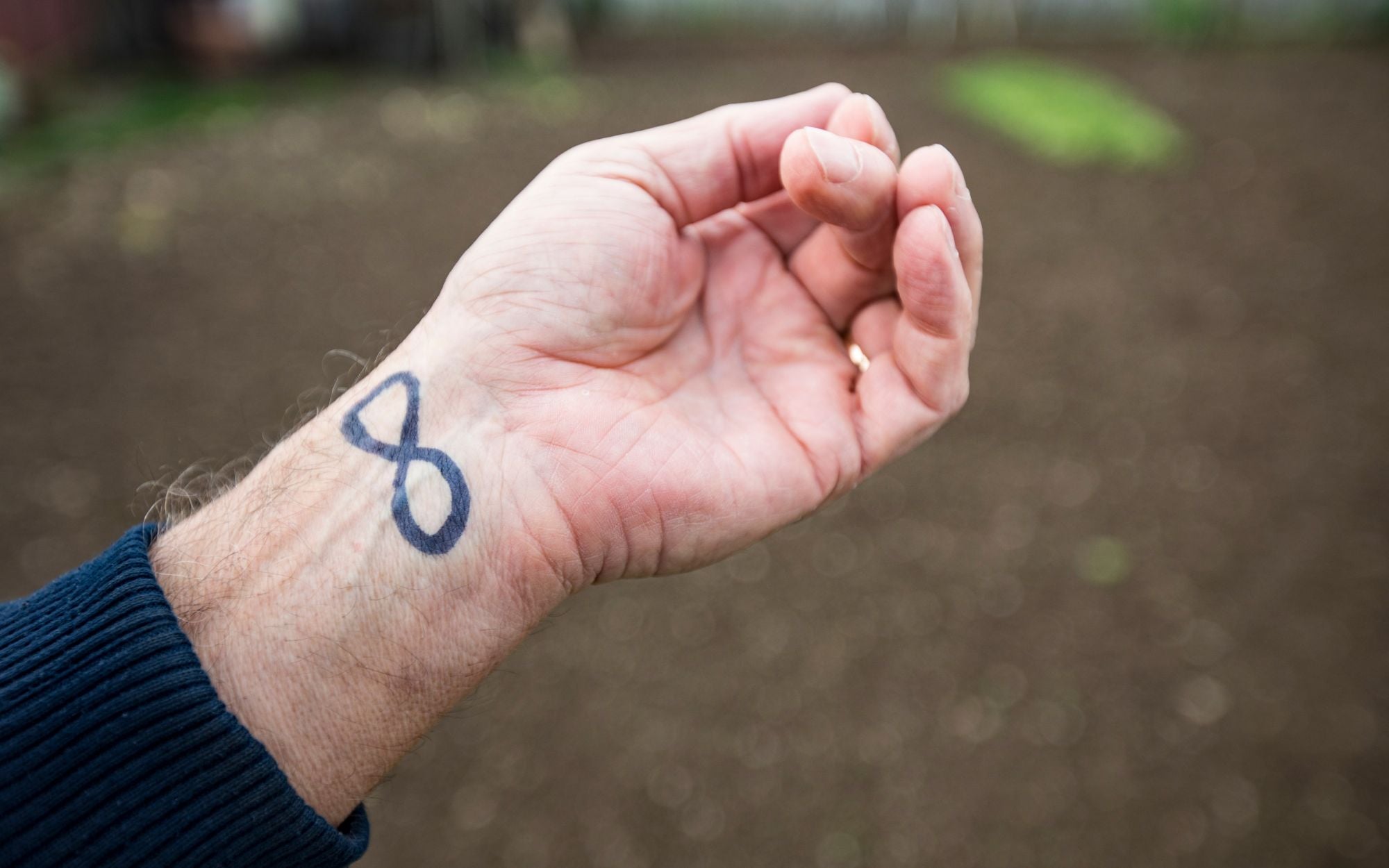 infinity symbol