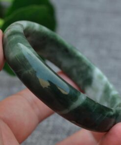 Pure Jade Bangle Bracelet - Healing & Protecting
